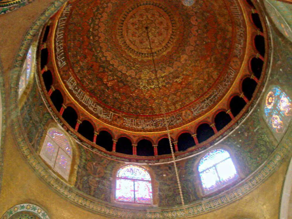  Al  Aqsa  Mosque  third most important Islamic site 