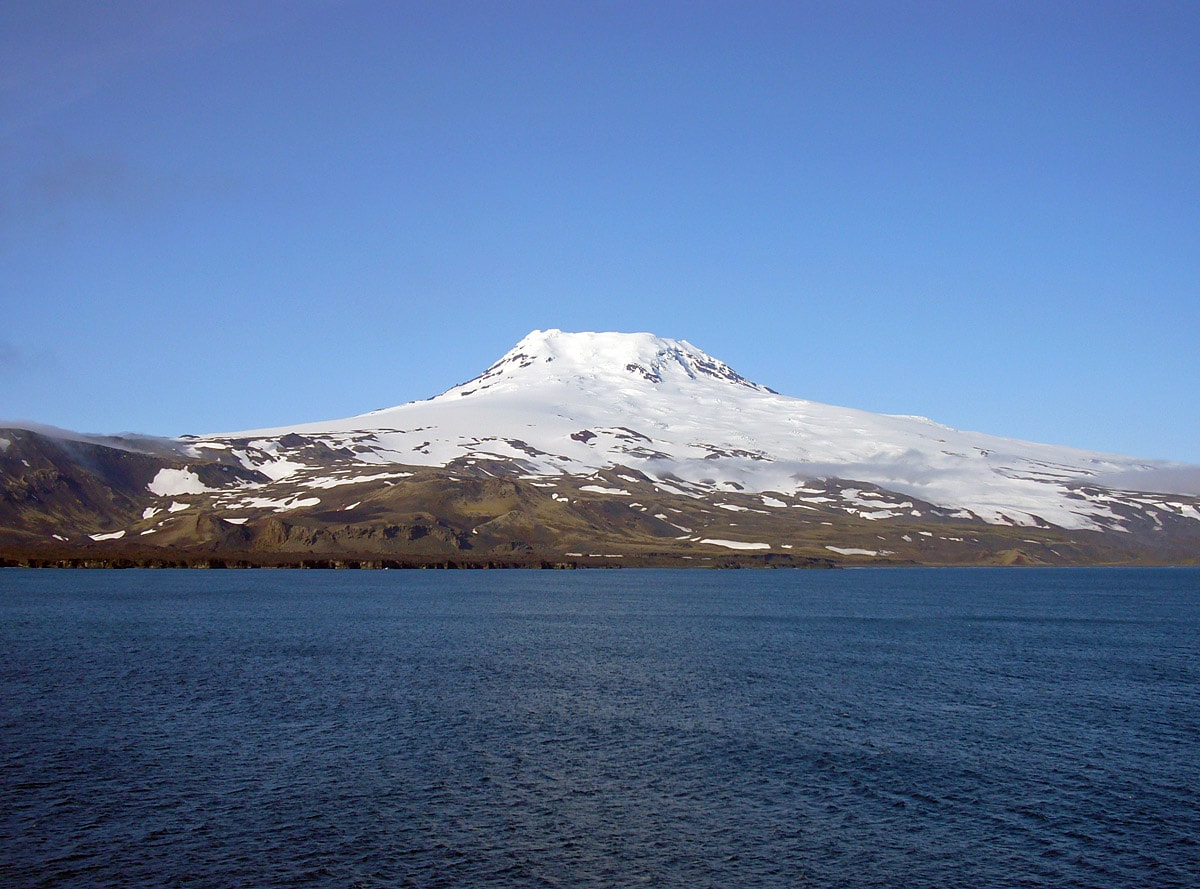 Beerenberg - 2,277 m high volcano