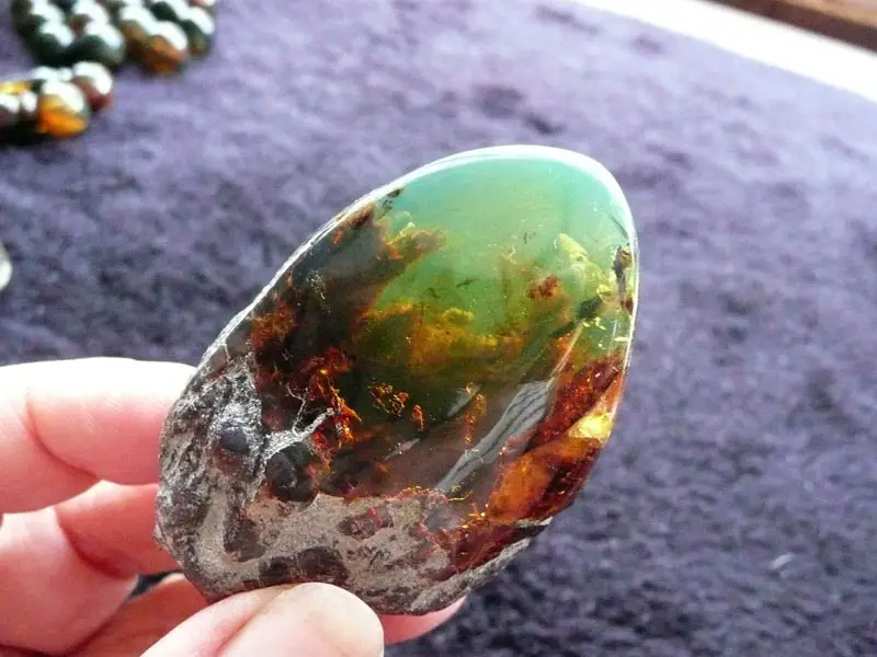 Green amber from Dominican Republic