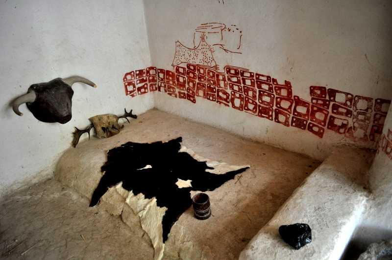 House interior 9000 years ago in Çatalhöyük, Turkey