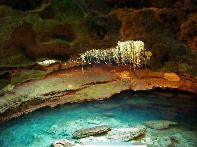 Inside the Devil's Den, Florida