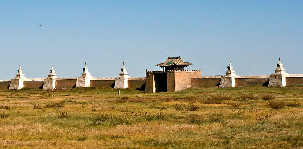 Walls and gates of Erdene Zuu Buddhist monastery, Mongolia