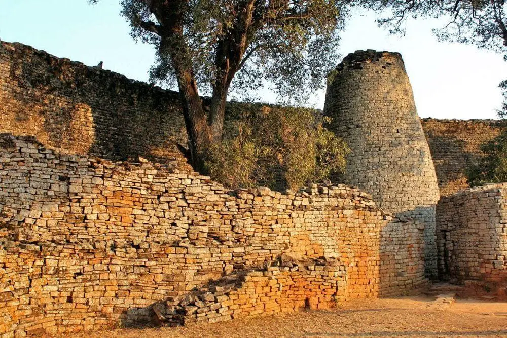 great zimbabwe tourist attraction