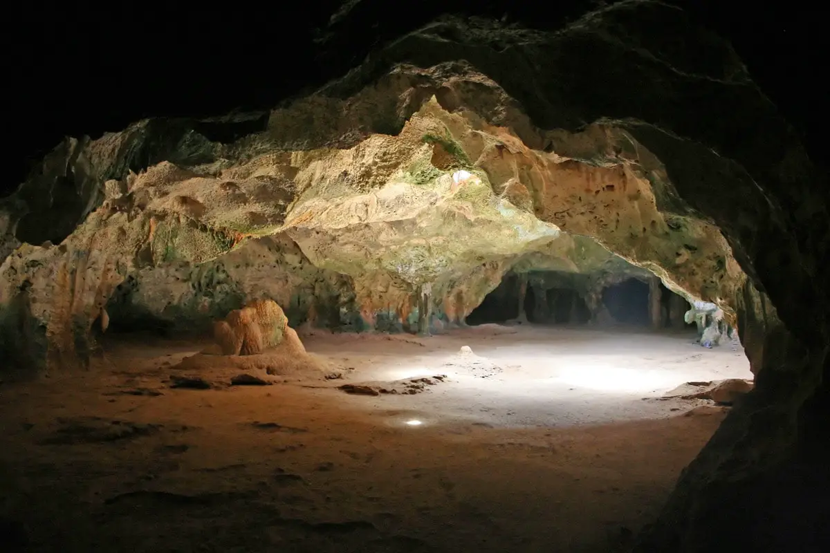 Quadirikiri Cave, Aruba