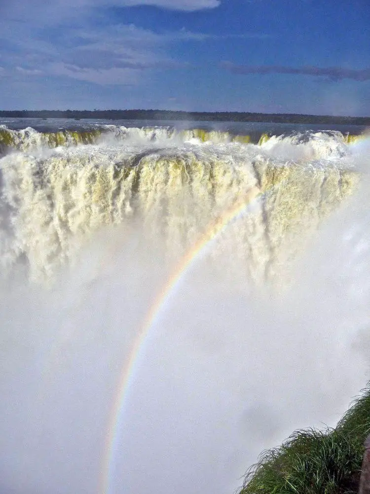 Iguazu Falls, Garganta del Diablo