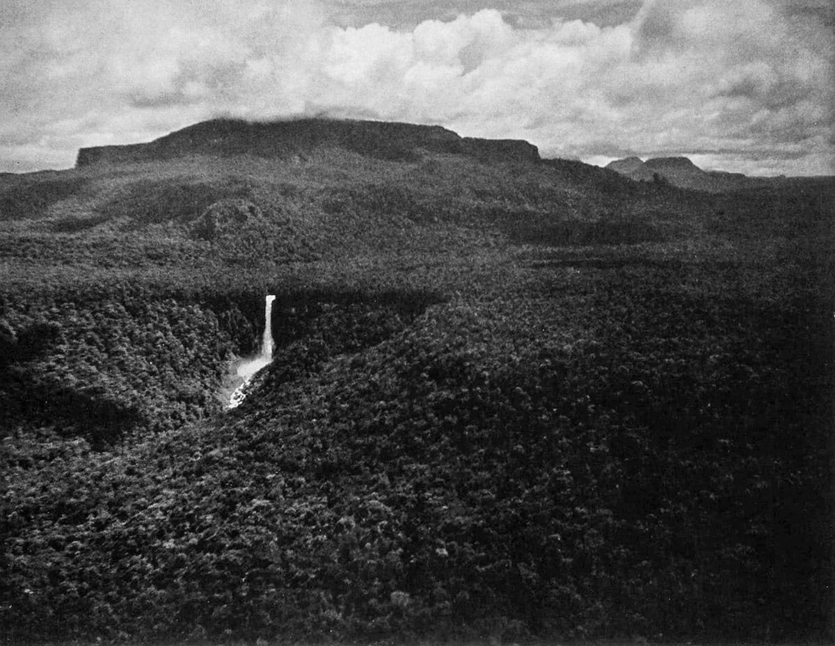 King Edward VIII Falls in the 1930s, Guyana