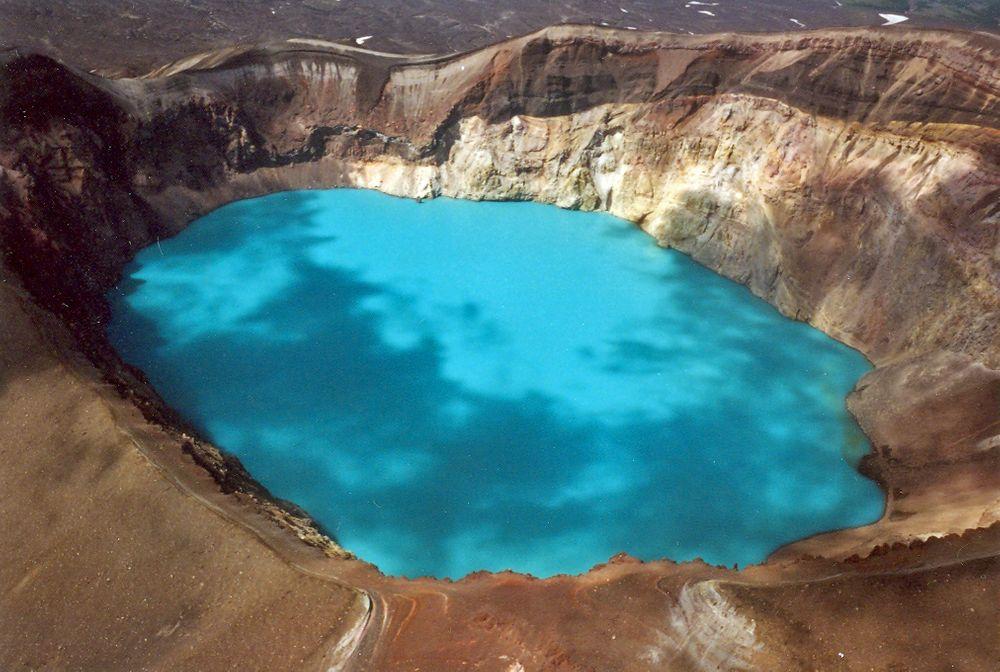 Lake of acid in Maly Semiachik crater, Kamchatka