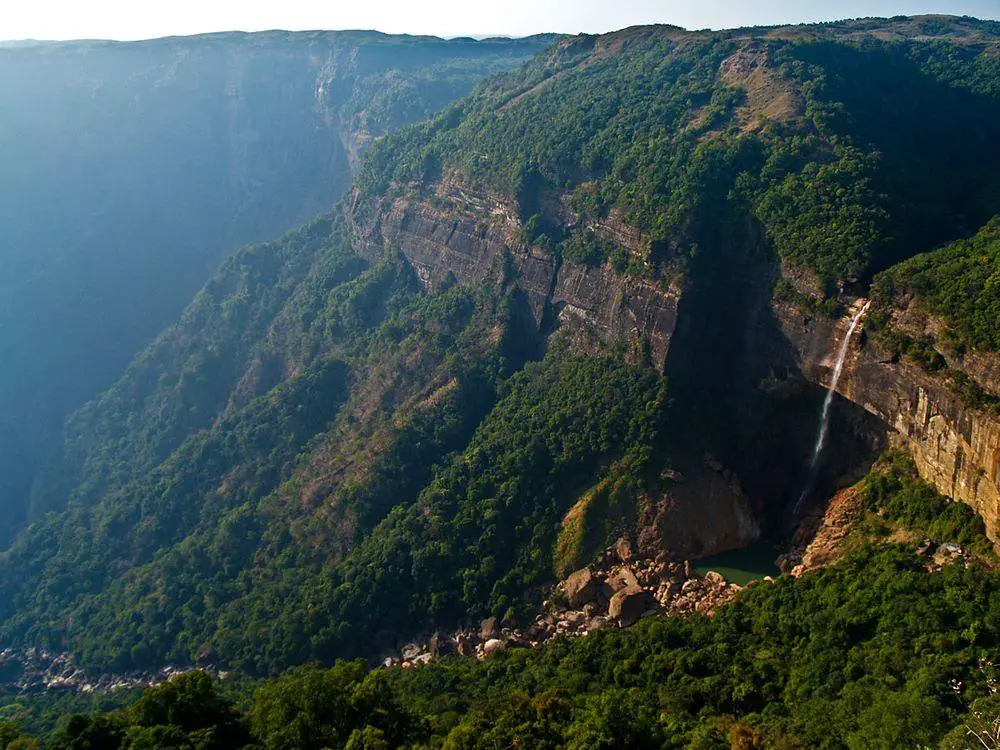 Nohkalikai Falls during the droughts, India