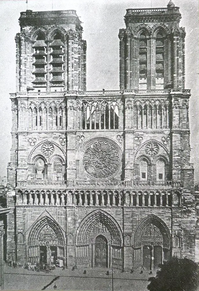 Notre Dame de Paris around 1840, before the reconstruction