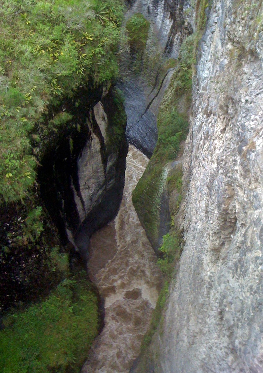 Rio Pastaza in gorge, Ecuador