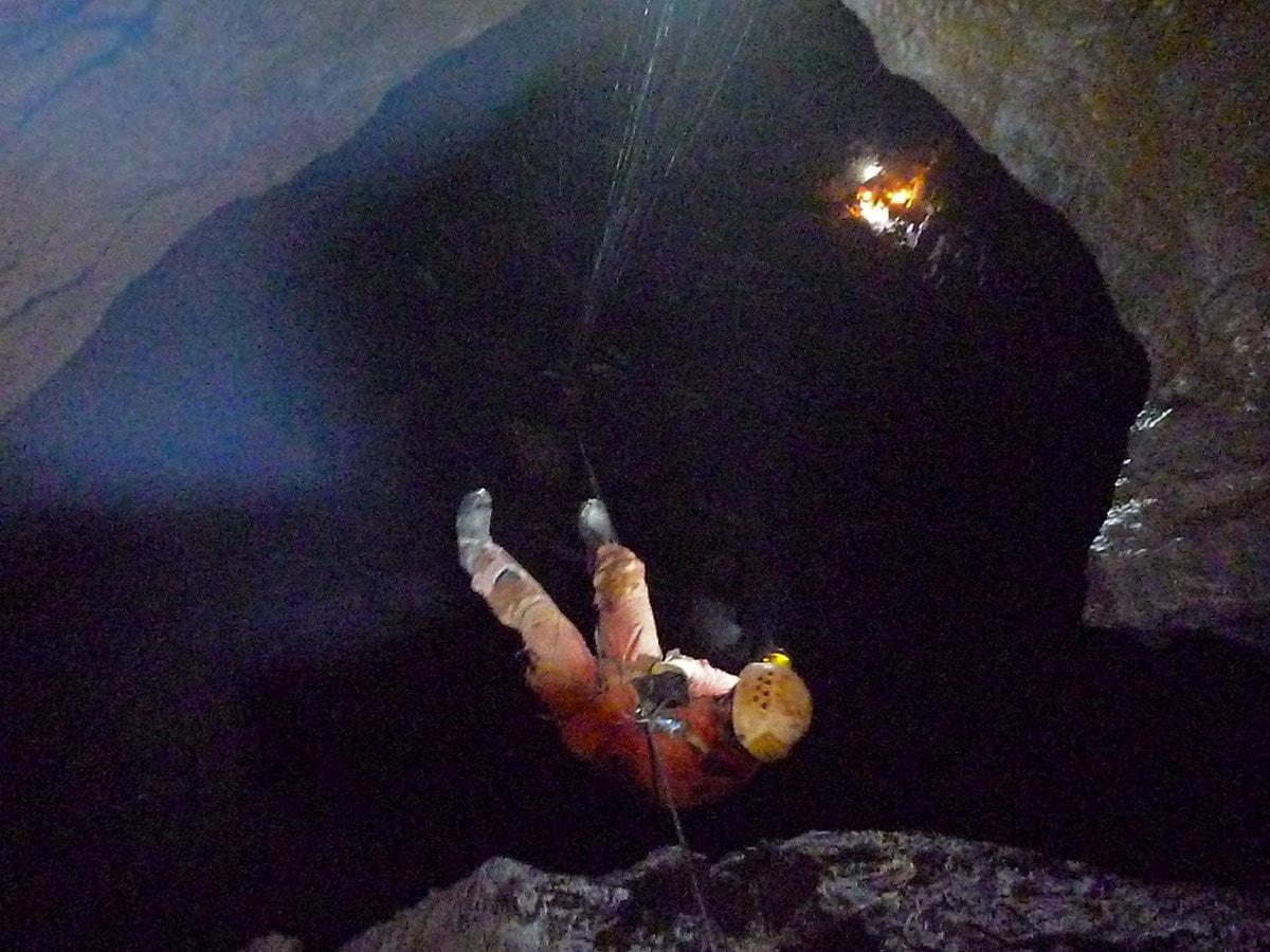 Descent in the cave, Pierre Saint-Martin Cave