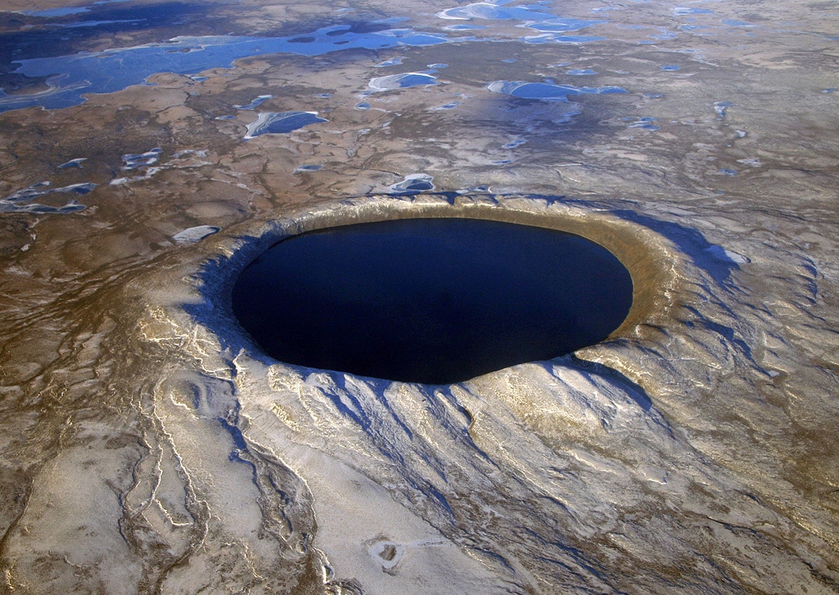 Pingualuit crater, Canada