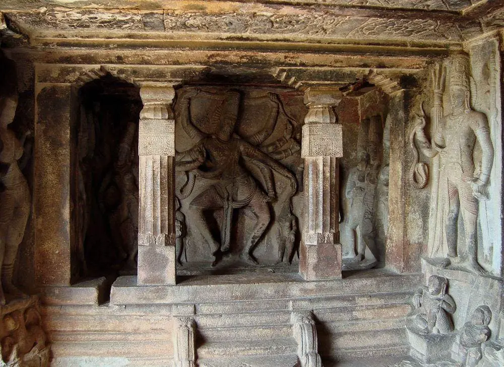 Relief with Nataraja, Ravana Phadi