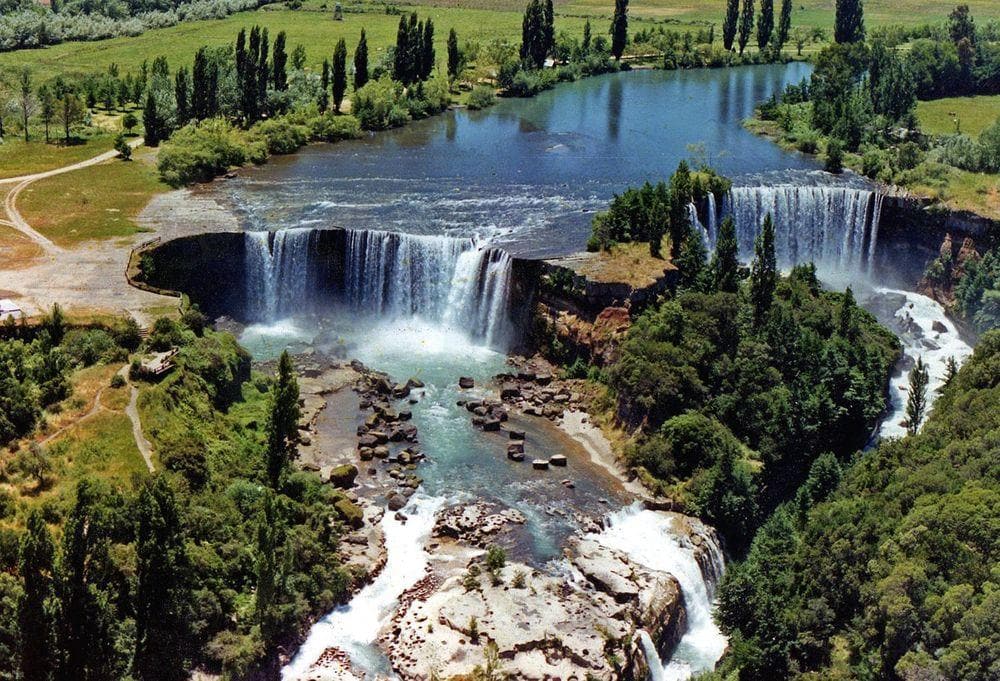 Laja Falls (Chile) from above - two eastern falls