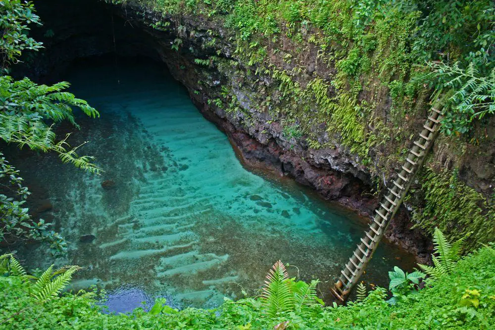 To Sua sinkhole, Samoa
