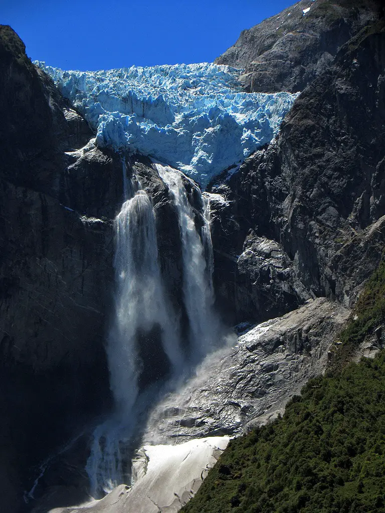 Ventisquero Colgante Falls in summer, Chile