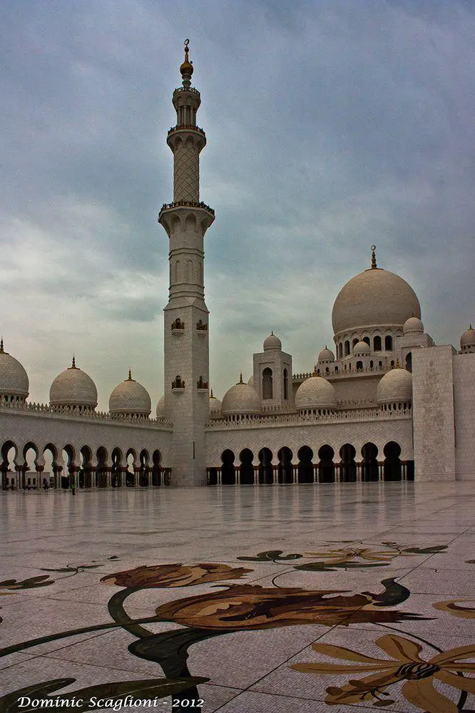 World's largest marble mosaic in the courtyard of Sheikh Zayed Mosque, Abu Dhabi