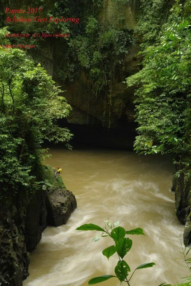 Kladuk River in the Kladuk Abyss