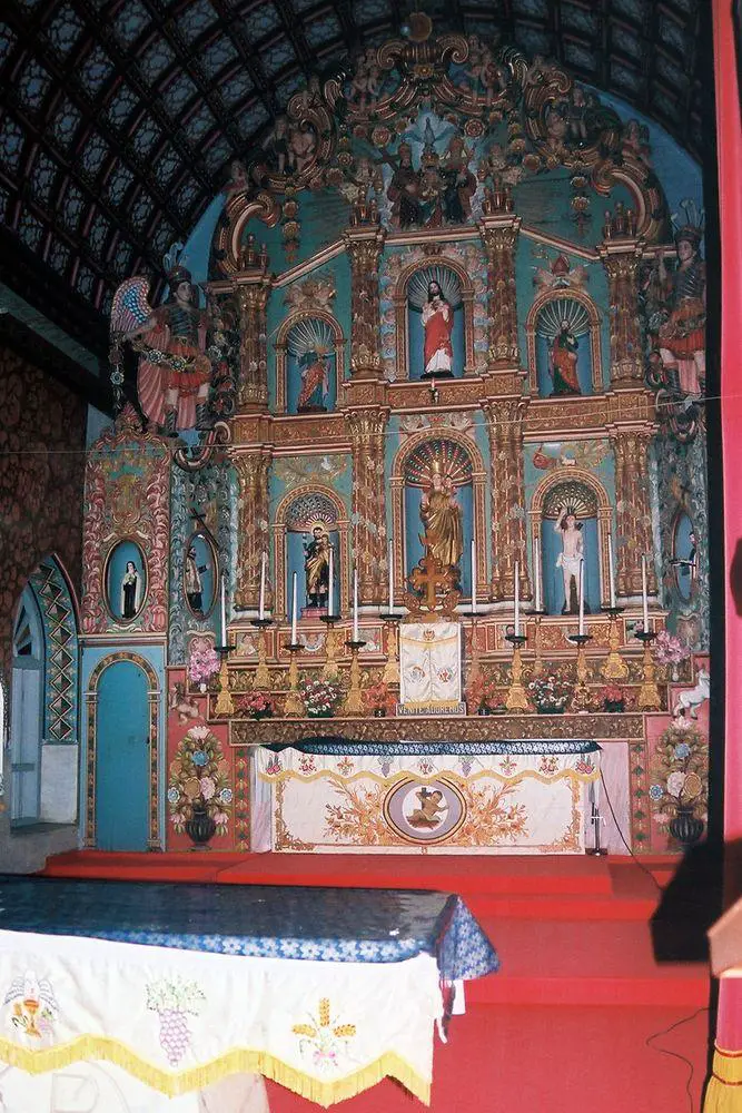 The interior of Palayoor Church