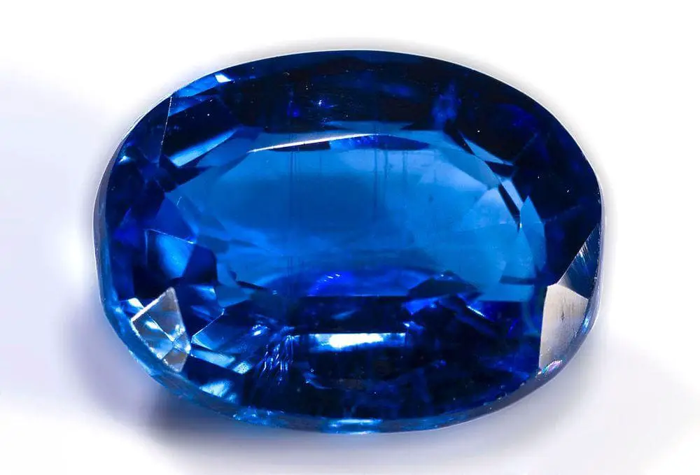 Bright Blue Gem | estudioespositoymiguel.com.ar