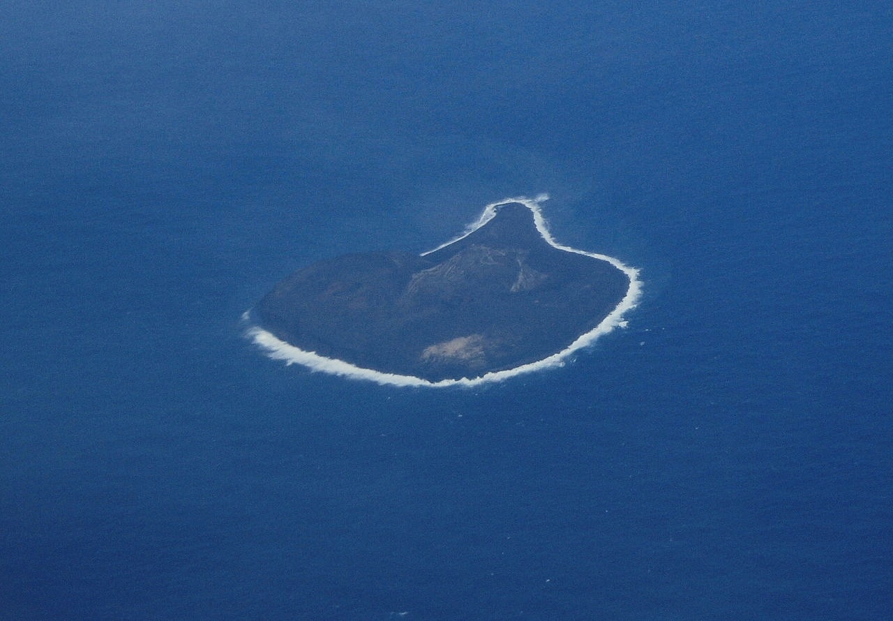 Surtsey from air