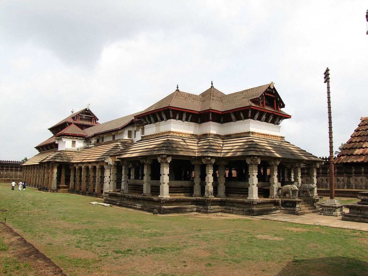 Thousand Pillar Temple