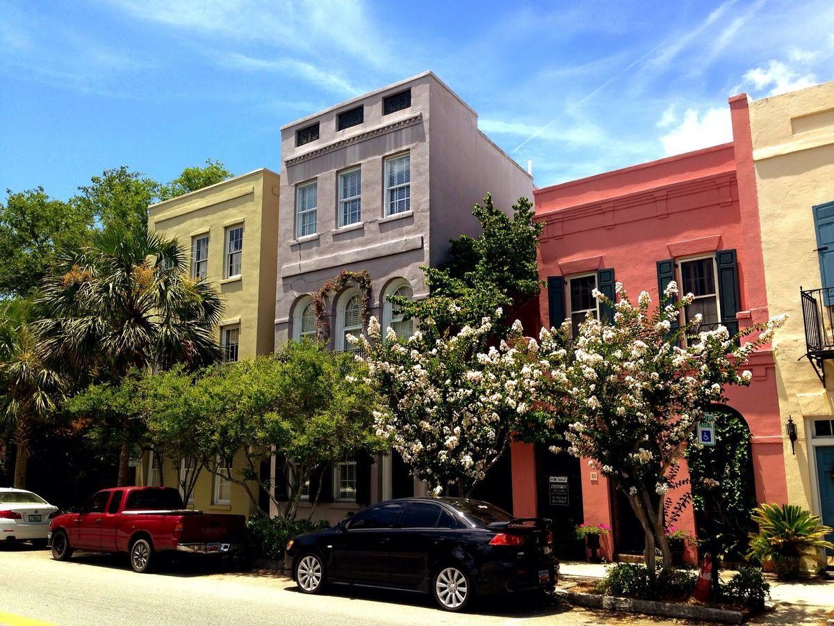 Rainbow Row in Charleston