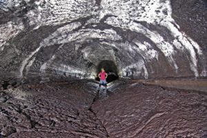 Kazumura Cave, collapsed floor of the lava bed