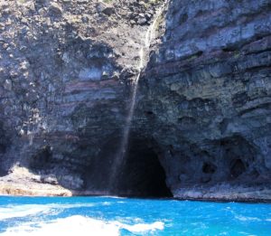 Entrance in Waiwaipuhi Sea Cave