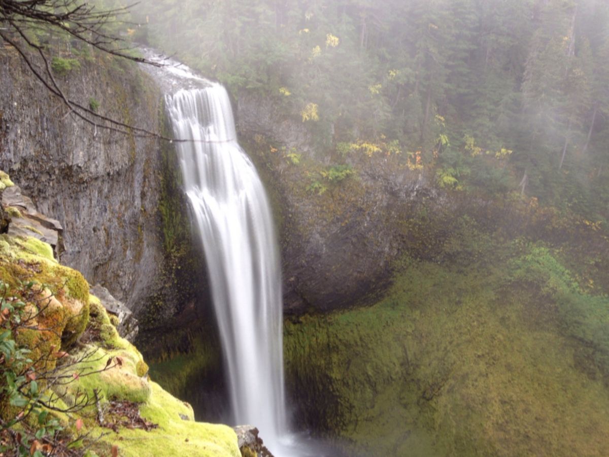 Salt Creek Falls