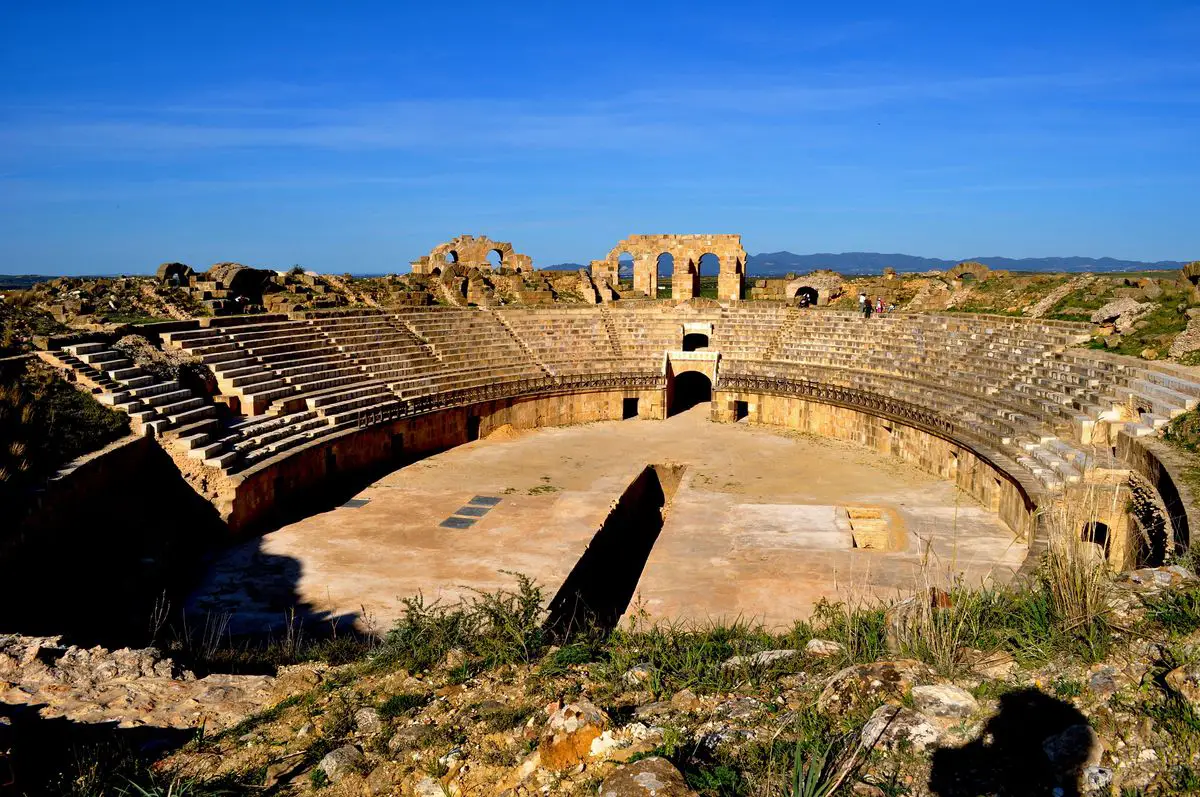 Oudna amphitheater