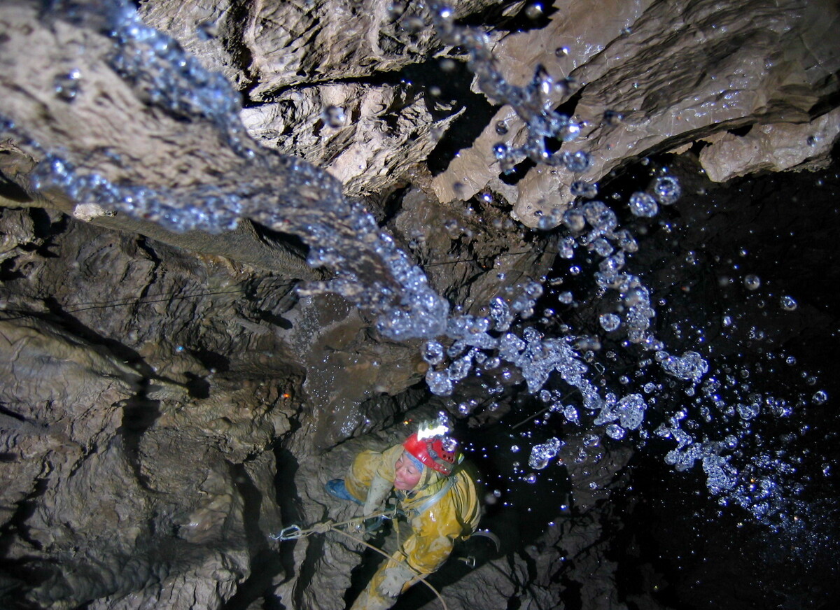 Fartuk Sump in Krubera Cave