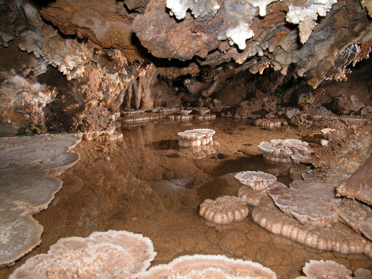 Black Chasm Cave