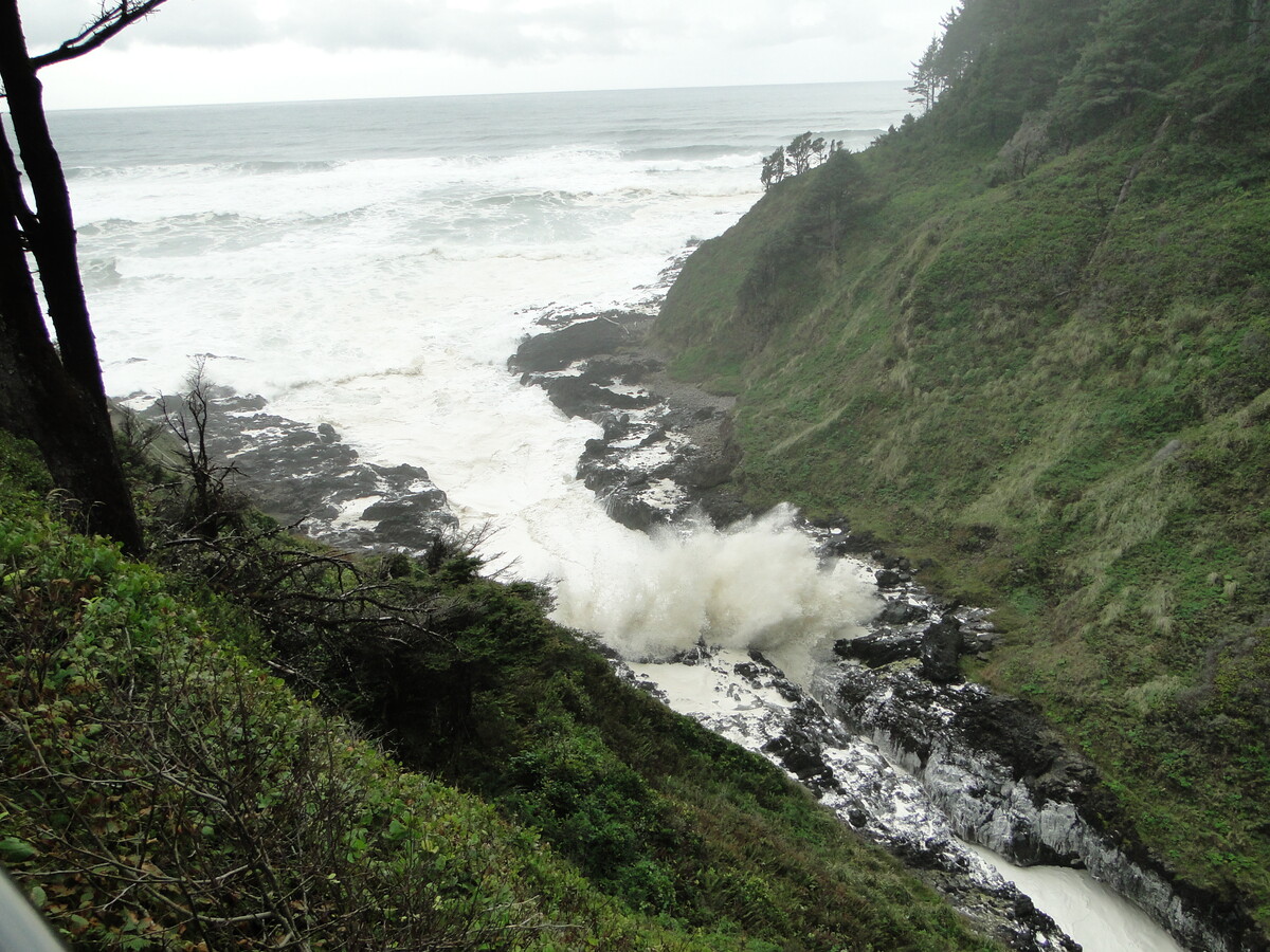 Devil's Churn, Oregon