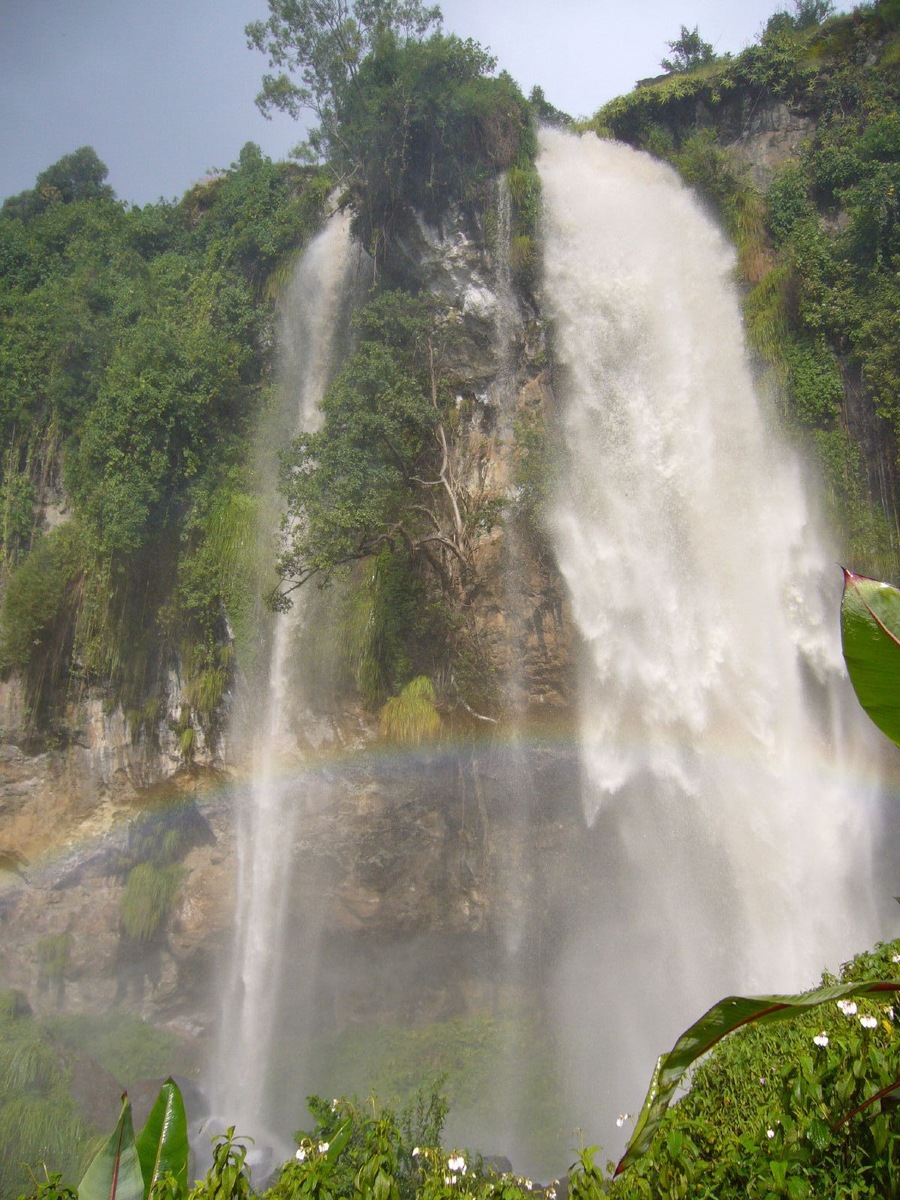 Sipi Falls, middle cascade