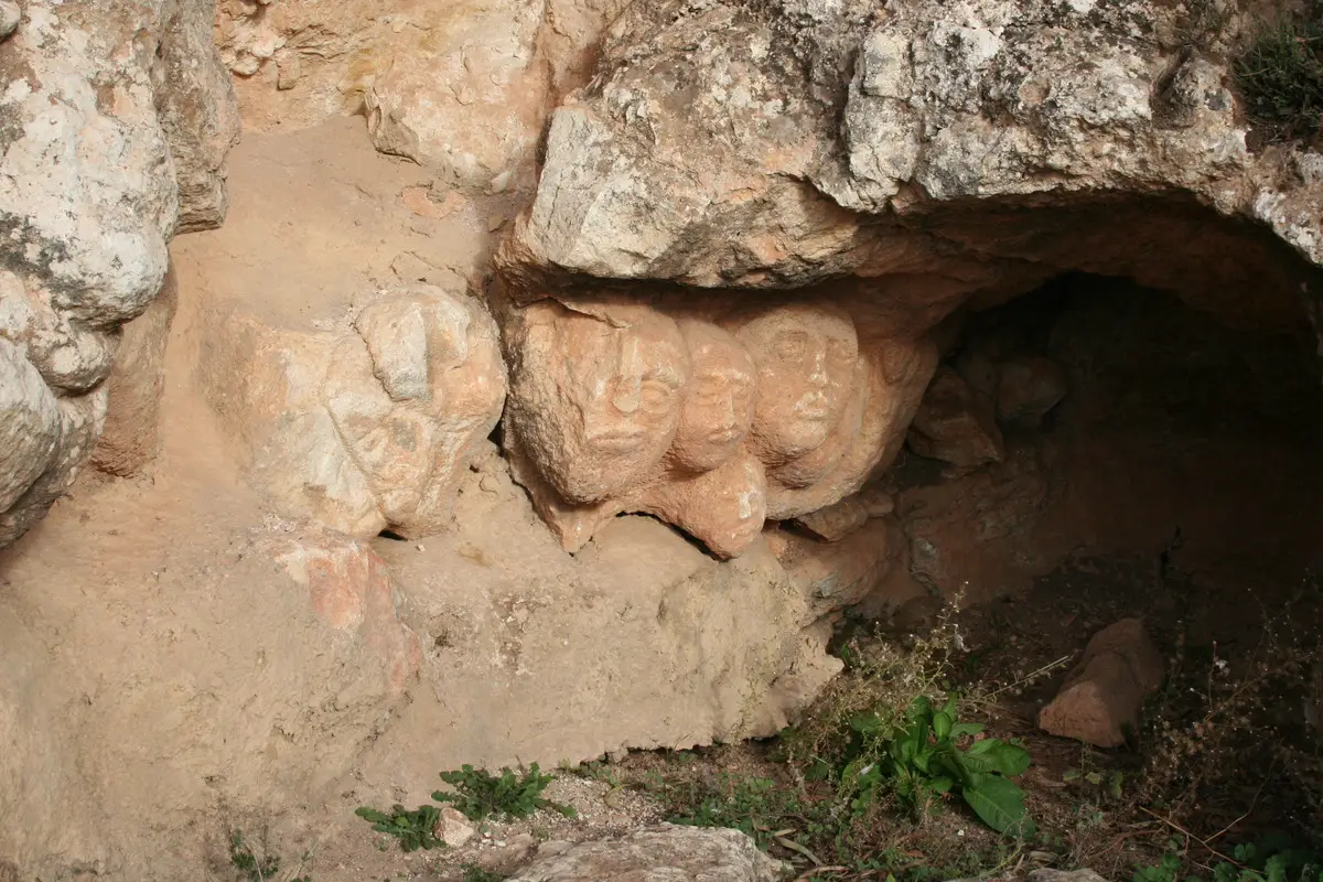 Slonta Grotto