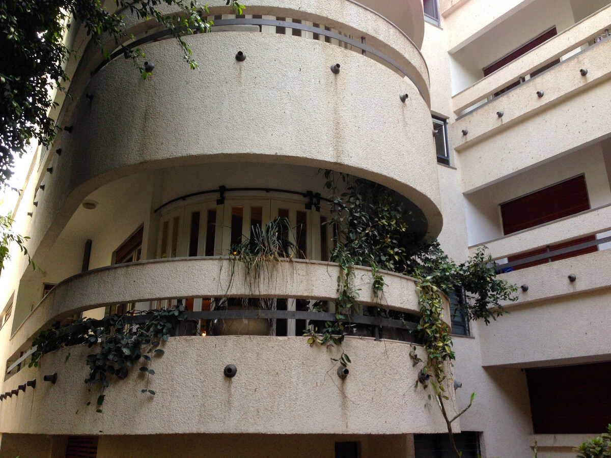 Tel Aviv, Bauhaus architecture